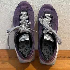 Original Adidas sneaker